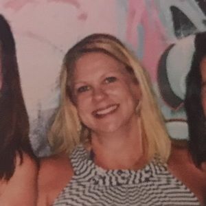 Meet your Posher, Laura